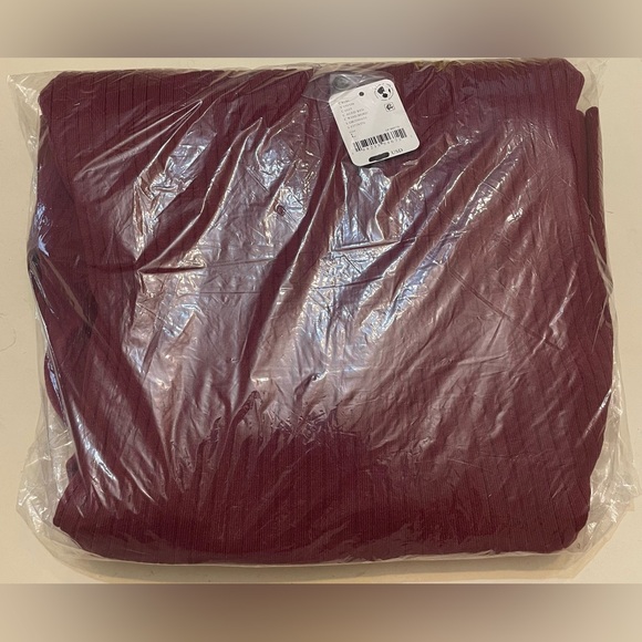 Free People
Women's Emmy Ribbed Knit Pleated A-Line Mini Dress Sz L NWT - Picture 9 of 10